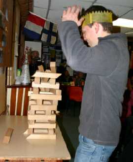 enga tower falling